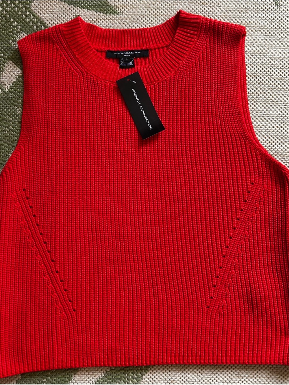 French Connection Mozart Women’s Red Knit Sleeveless Sweater Vest